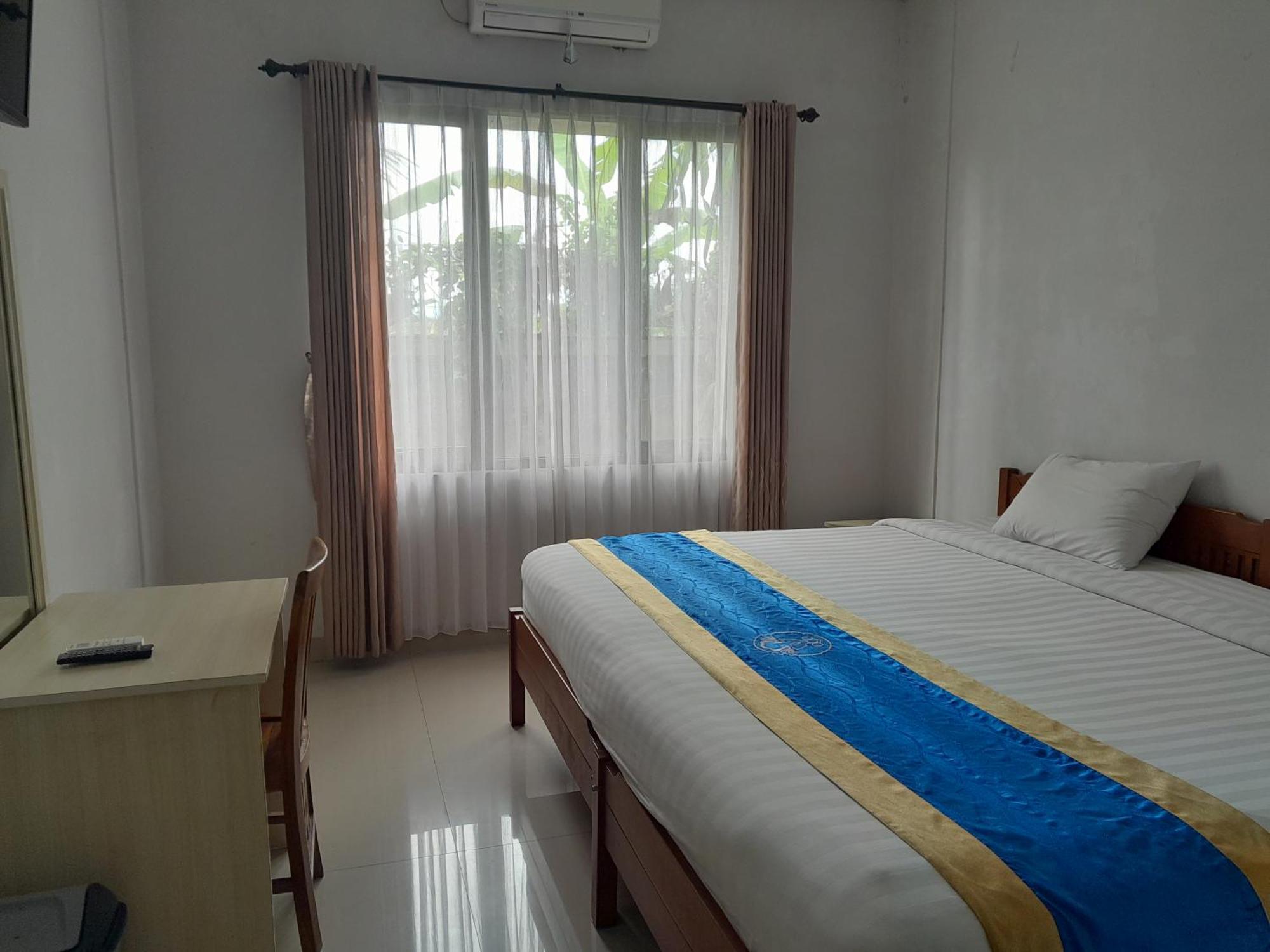 Hotel Dhyana Pura Kapal Εξωτερικό φωτογραφία