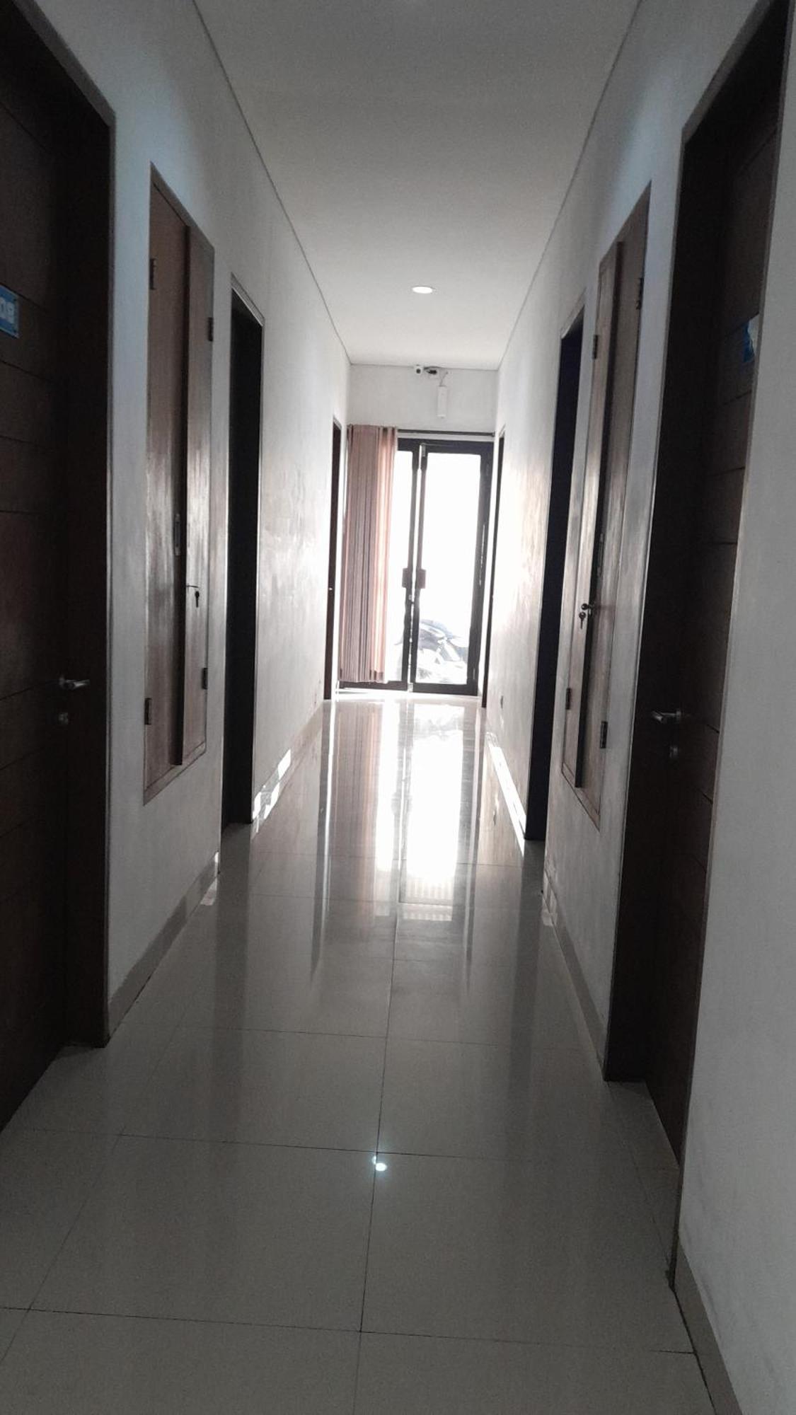 Hotel Dhyana Pura Kapal Εξωτερικό φωτογραφία